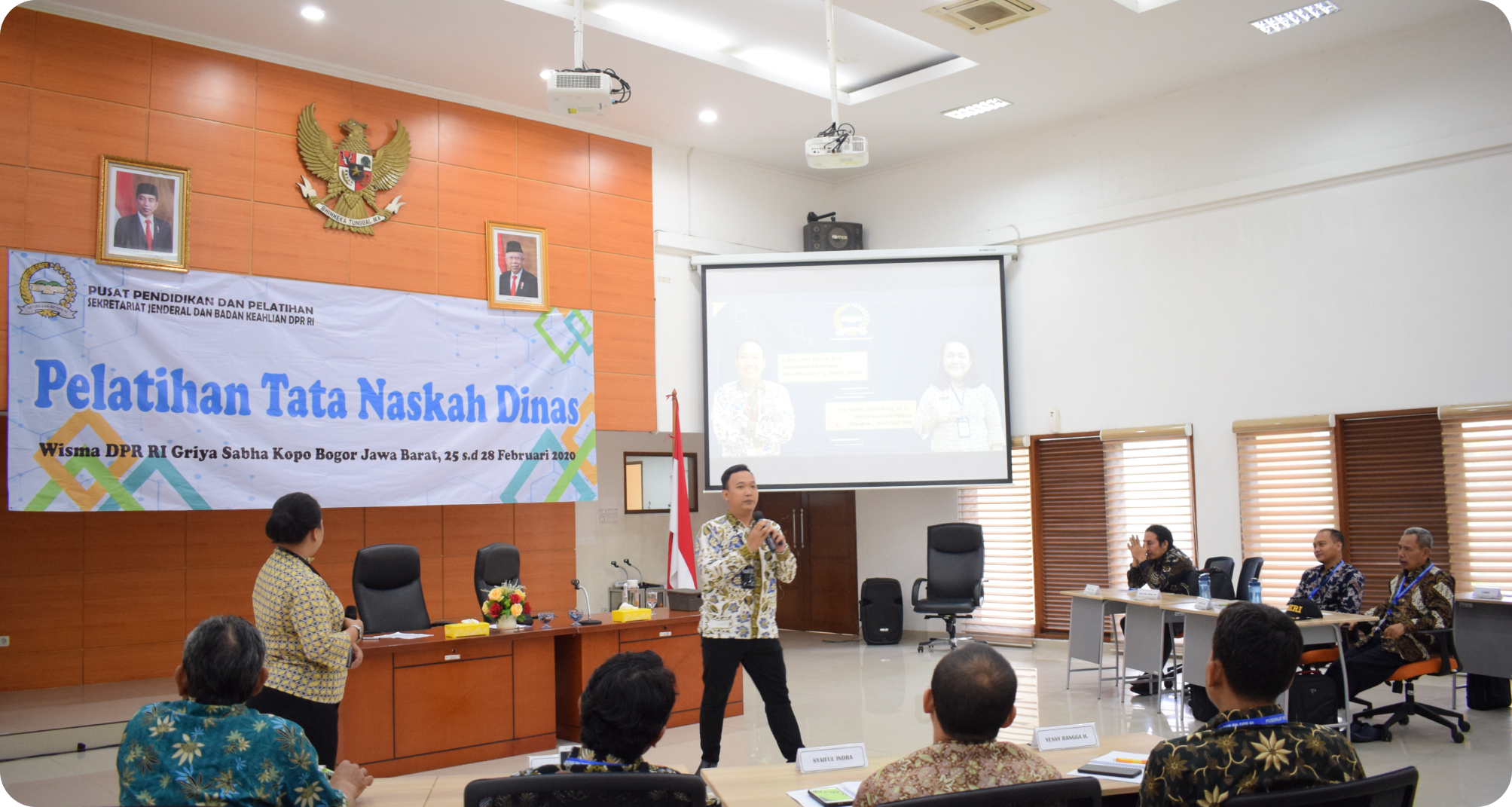 SEKILAS TENTANG PUSAT PENDIDIKAN DAN PELATIHAN